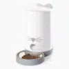 Cat feeder